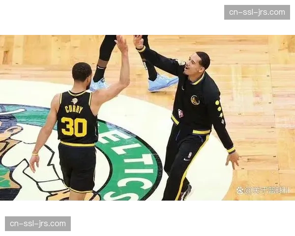 教练决策需考虑比分阶段目标 保优势与追分阵容选择各异