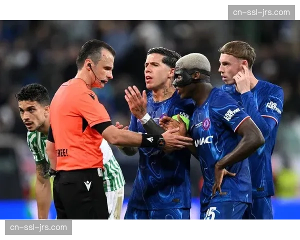 切尔西阵容价值与战绩不符 管理层面临重建压力